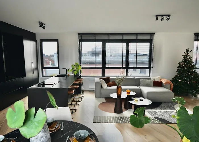 The Penthouse, Oasis Of Light And Inspiration