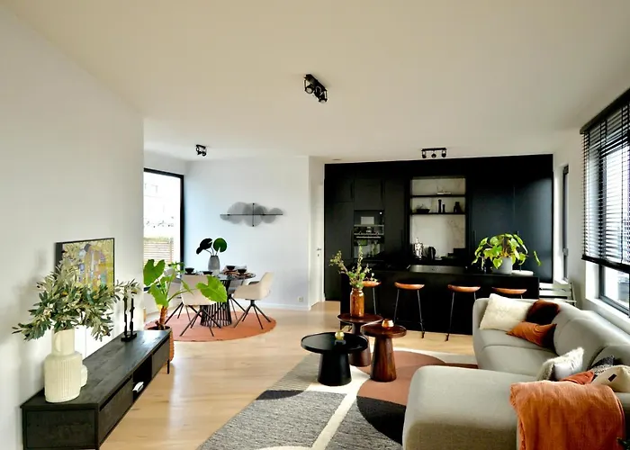 The Penthouse, Oasis Of Light And Inspiration